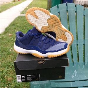navy blue 11s
